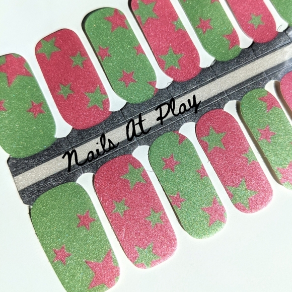 5 for $20 Nail Wraps- Retro Star - Picture 2 of 7